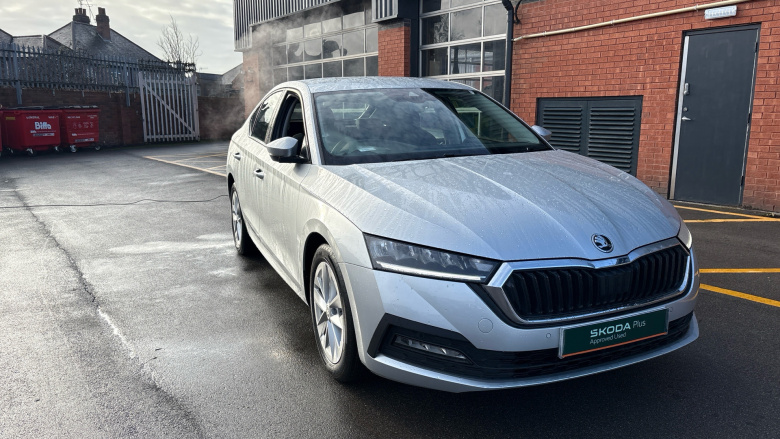 Skoda Octavia 1.4 TSI iV SE Technology DSG 5dr Hatchback